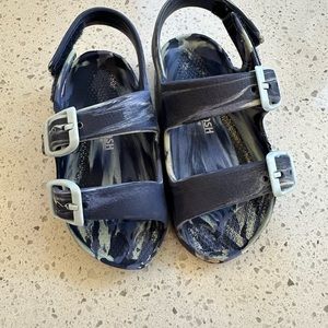 Carter’s Oshkosh B’Gosh  Toddler Tie Dye Sandals - Size 8